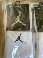 Load image into Gallery viewer, 3-pack Nike crew socks