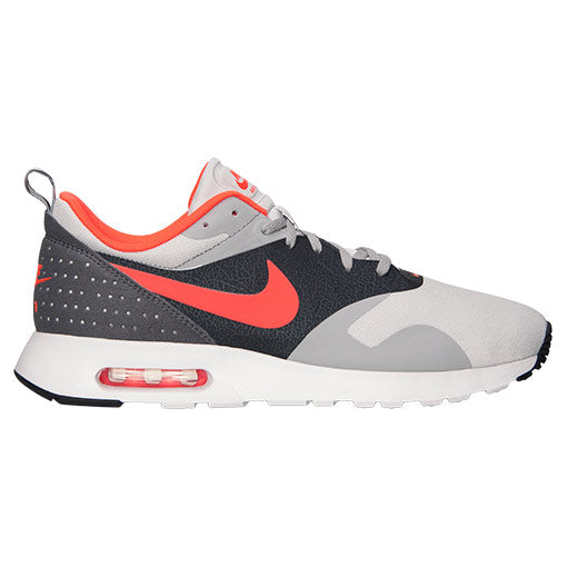 nike tavas orange